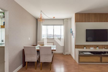 Sala de apartamento à venda com 2 quartos, 55m² em Betânia, Belo Horizonte