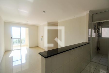 Sala/Cozinha de apartamento à venda com 3 quartos, 77m² em Vila Paulo Silas, São Paulo