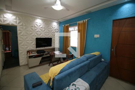 Sala de apartamento à venda com 3 quartos, 150m² em Olaria, Rio de Janeiro