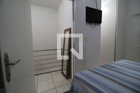Quarto 2 de casa para alugar com 2 quartos, 70m² em Cidade Continental, São Paulo