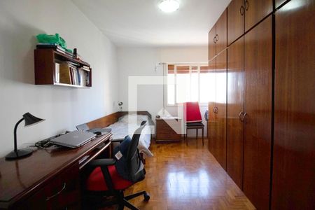 Suíte de apartamento à venda com 3 quartos, 166m² em Vila Pompéia, São Paulo