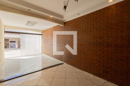 Sala 2 de casa para alugar com 3 quartos, 250m² em Jardim Santa Barbara, Guarulhos