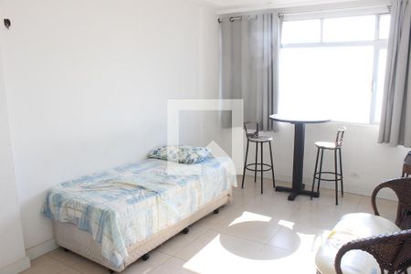 Sala de apartamento para alugar com 1 quarto, 55m² em Itararé, São Vicente