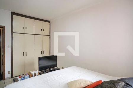 Suíte de apartamento para alugar com 3 quartos, 114m² em Santo Antônio, São Caetano do Sul