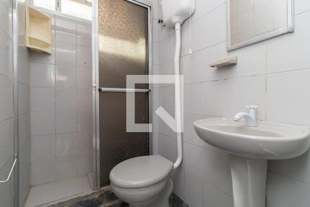 Banheiro de apartamento para alugar com 1 quarto, 36m² em Camaquã, Porto Alegre