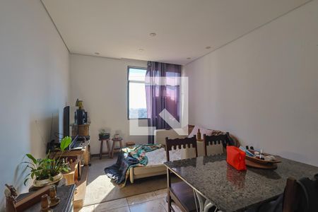 Sala de apartamento à venda com 2 quartos, 70m² em Serra, Belo Horizonte