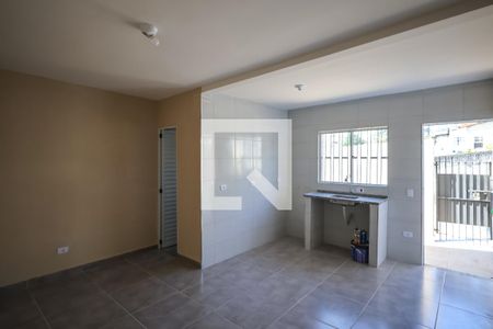 Sala e Cozinha de casa para alugar com 1 quarto, 60m² em Vila Moraes, São Paulo