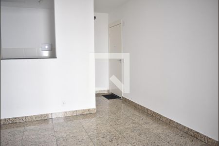 Sala de apartamento para alugar com 3 quartos, 44m² em Campo Grande, Rio de Janeiro