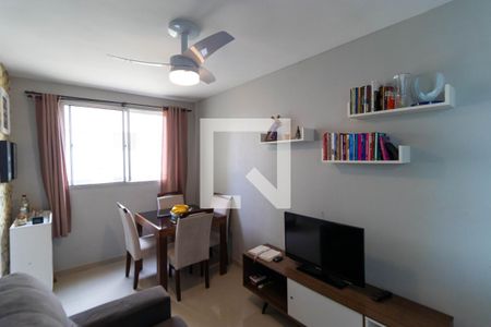 Salas de apartamento à venda com 2 quartos, 44m² em Loteamento Parque São Martinho, Campinas