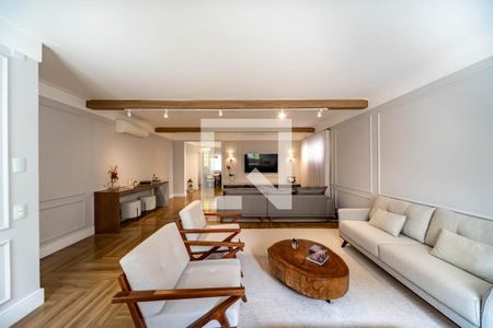 Casa de Condomínio à venda com 4 quartos, 300m² em Jardim Prudência, São Paulo