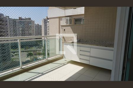 varanda de apartamento para alugar com 3 quartos, 75m² em Jacarepaguá, Rio de Janeiro