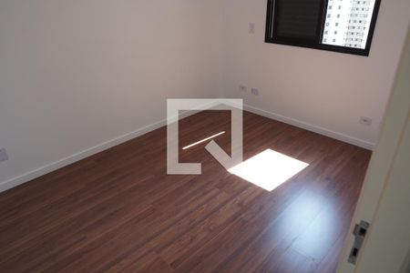 Quarto 1 de apartamento para alugar com 2 quartos, 74m² em Jardim Maria Rosa, Taboão da Serra