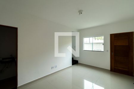 Sala de casa de condomínio à venda com 2 quartos, 70m² em Vila Granada, São Paulo