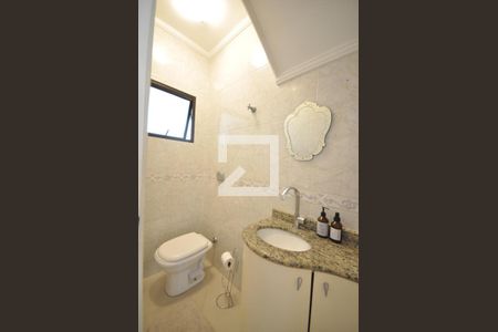 Lavabo de casa de condomínio à venda com 3 quartos, 200m² em Vila Nova Mazzei, São Paulo
