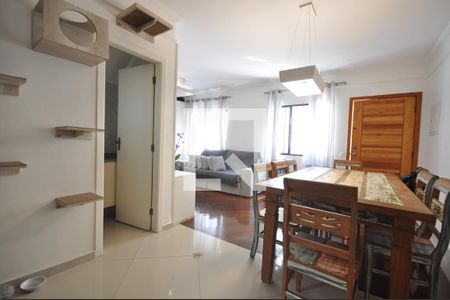 Sala de casa de condomínio à venda com 3 quartos, 200m² em Vila Nova Mazzei, São Paulo