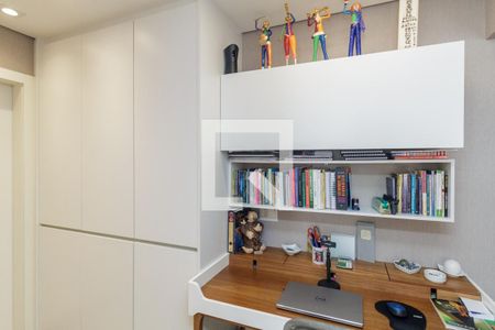 Escritório de apartamento à venda com 2 quartos, 120m² em Santa Cecília, São Paulo