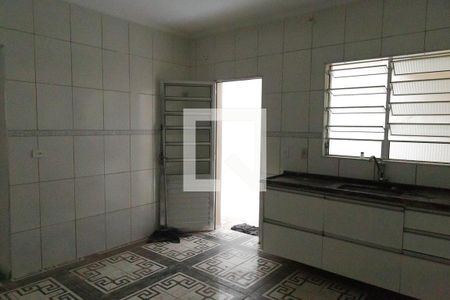 Cozinha de casa à venda com 2 quartos, 95m² em Jardim Santa Cecília, Guarulhos