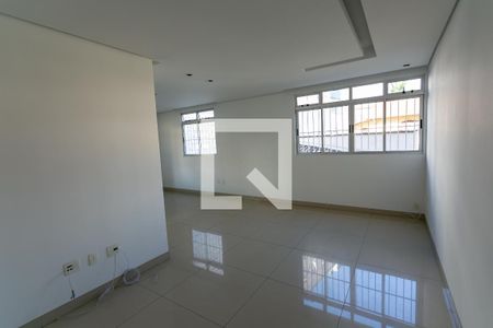 Sala de apartamento para alugar com 3 quartos, 90m² em Palmares, Belo Horizonte