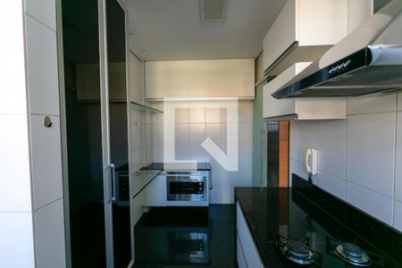 Cozinha de apartamento para alugar com 3 quartos, 90m² em Palmares, Belo Horizonte