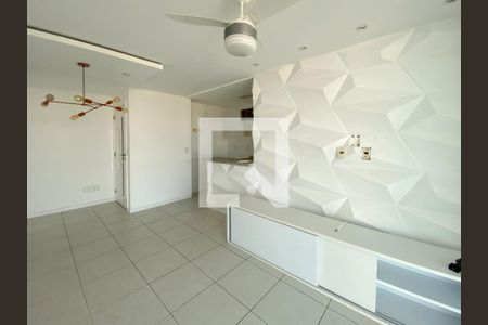 Sala de apartamento para alugar com 2 quartos, 110m² em Piratininga, Niterói
