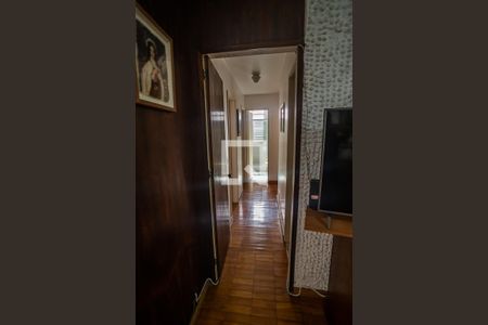 Corredor de apartamento para alugar com 3 quartos, 110m² em Laranjeiras, Rio de Janeiro