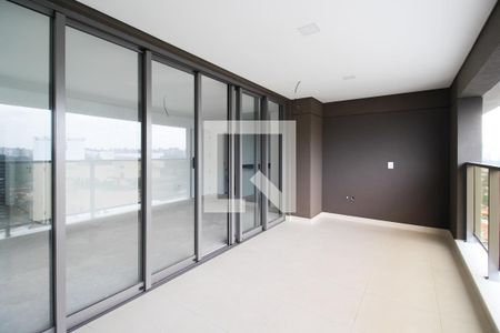 Varanda  de apartamento à venda com 3 quartos, 140m² em Vila Nova Conceição, São Paulo