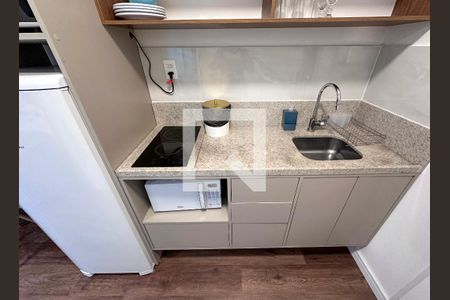 Cozinha de kitnet/studio à venda com 0 quarto, 24m² em Campo Belo, São Paulo