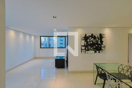 Sala de apartamento à venda com 3 quartos, 120m² em Savassi, Belo Horizonte