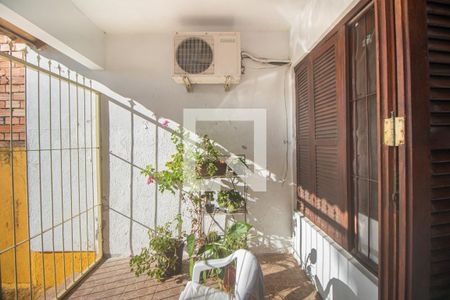 Sala - Varanda de casa à venda com 2 quartos, 90m² em Jardim Floresta, Porto Alegre