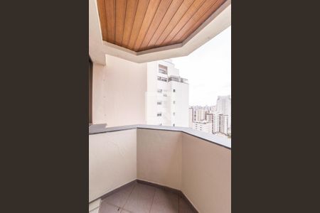 Sacada de apartamento à venda com 2 quartos, 67m² em Vila Gumercindo, São Paulo