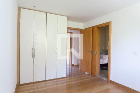 semi suite 1 de apartamento à venda com 4 quartos, 257m² em Vale dos Cristais, Nova Lima