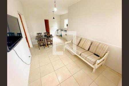 Sala de TV de apartamento para alugar com 2 quartos, 55m² em São João do Rio Vermelho, Florianópolis