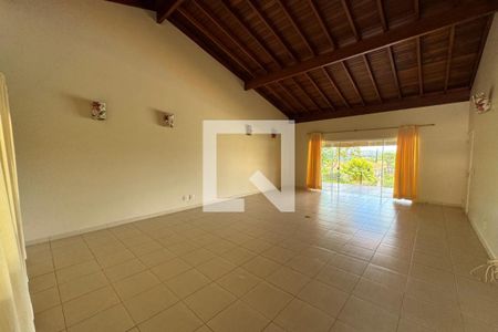 Sala de casa de condomínio para alugar com 5 quartos, 300m² em Royal Park, Ribeirão Preto