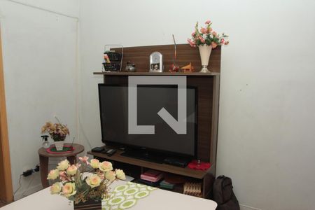 sala de apartamento para alugar com 3 quartos, 80m² em Santa Monica, Belo Horizonte