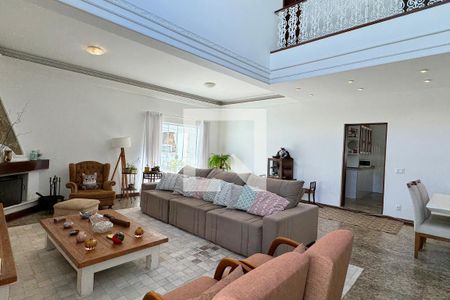 Sala de casa de condomínio à venda com 4 quartos, 500m² em Alphaville, Santana de Parnaíba