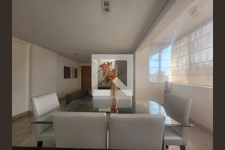 Sala de apartamento à venda com 2 quartos, 148m² em Funcionários, Belo Horizonte