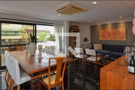 Sala de apartamento para alugar com 4 quartos, 500m² em Recreio dos Bandeirantes, Rio de Janeiro