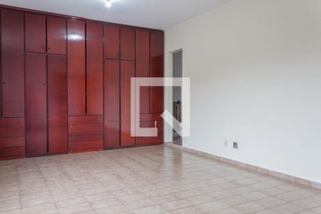 Suíte 1 de casa para alugar com 3 quartos, 260m² em Batistini, São Bernardo do Campo
