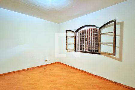 Quarto 1 de casa para alugar com 2 quartos, 125m² em Camargos, Guarulhos