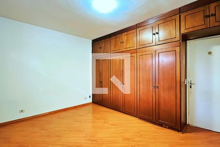 Quarto 1 de casa para alugar com 2 quartos, 125m² em Camargos, Guarulhos