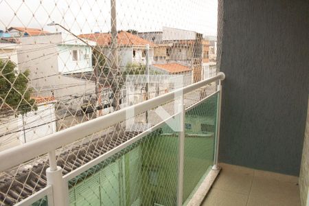 Sacada de casa para alugar com 3 quartos, 200m² em Jardim das Flores, Osasco