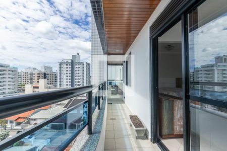 Sacada de apartamento para alugar com 3 quartos, 210m² em Balneario, Florianópolis