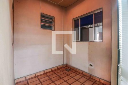 Escritório de casa para alugar com 7 quartos, 281m² em Conjunto Residencial Butanta, São Paulo