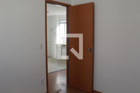 Quarto 1 de apartamento para alugar com 2 quartos, 41m² em Jardim das Margaridas, Salvador