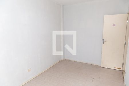 Quarto 2 de apartamento à venda com 2 quartos, 70m² em Jardim Cocaia, Guarulhos