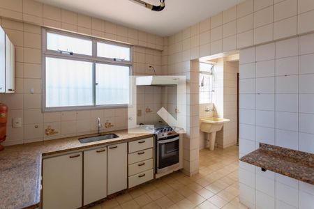 Cozinha de apartamento à venda com 3 quartos, 251m² em Coracao de Jesus, Belo Horizonte