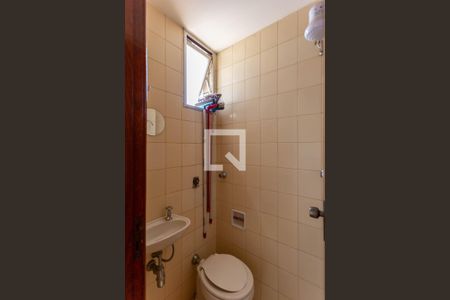 Banheiro de Serviço de apartamento à venda com 3 quartos, 251m² em Coracao de Jesus, Belo Horizonte