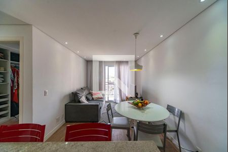 Sala de apartamento para alugar com 2 quartos, 53m² em Vila Homero Thon, Santo André