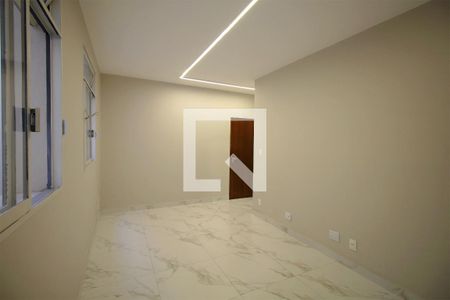 Sala de apartamento para alugar com 3 quartos, 87m² em Floresta, Belo Horizonte