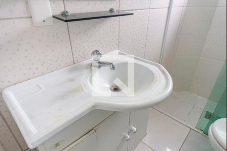 Apartamento à venda com 72m², 2 quartos e 1 vaga Apartamento à venda com 72m², 2 quartos e 1 vagaBanheiro